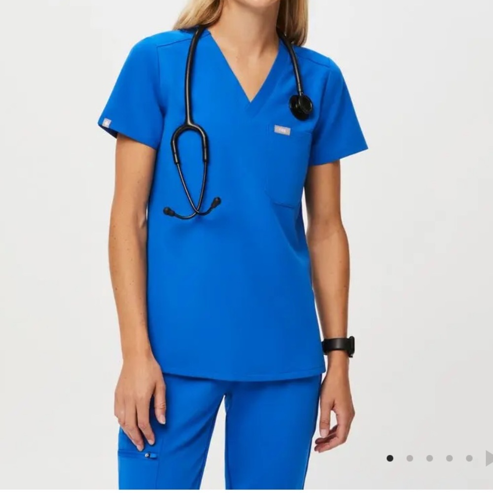Figs Catarina One-Pocket Scrub Top